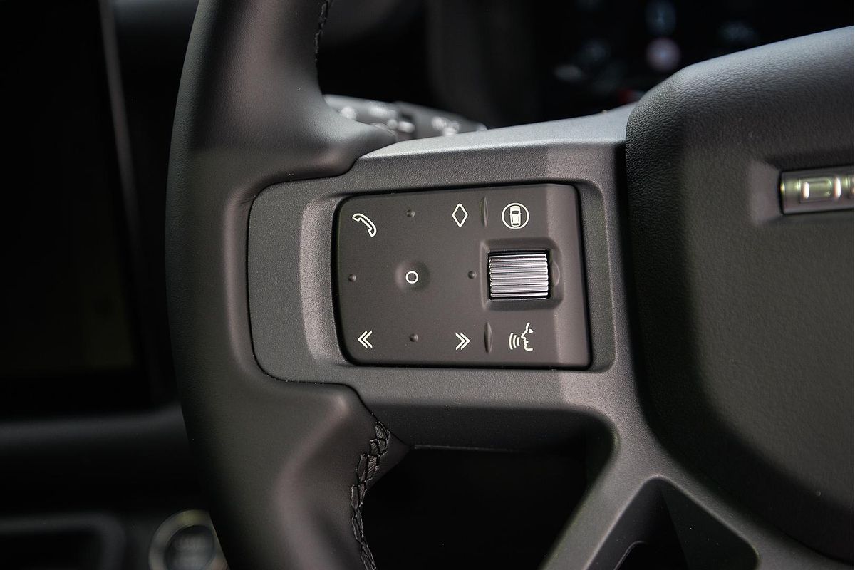 2025 Land Rover Defender 110 D350 X-Dynamic HSE L663