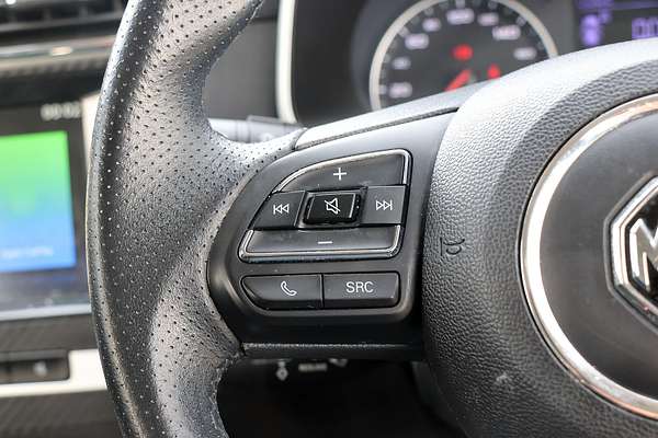 2020 MG ZS Essence AZS1
