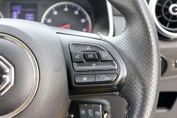 2020 MG ZS Essence AZS1