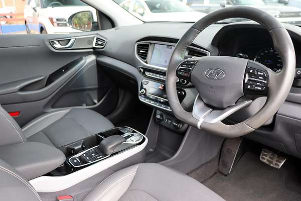 2019 Hyundai IONIQ Electric Premium AE.2
