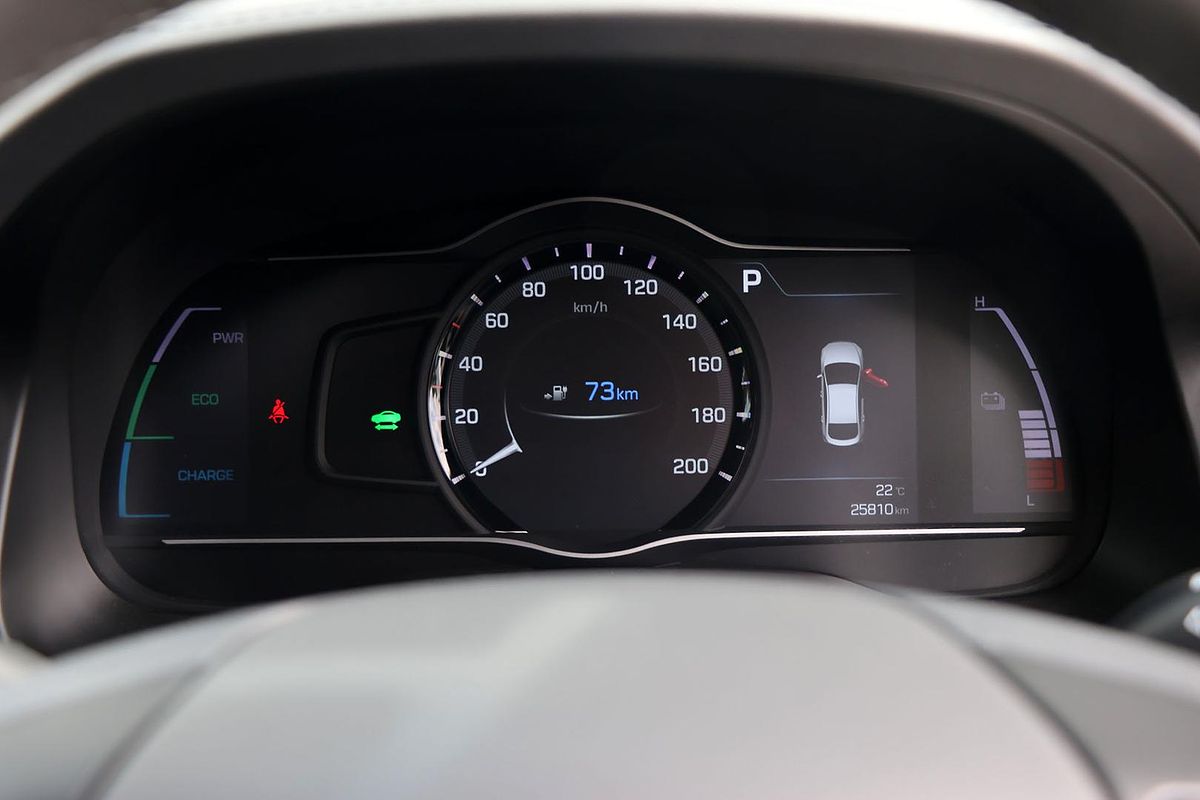 2019 Hyundai IONIQ Electric Premium AE.2