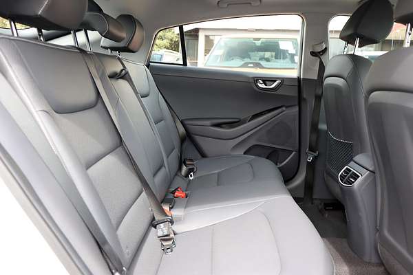 2019 Hyundai IONIQ Electric Premium AE.2