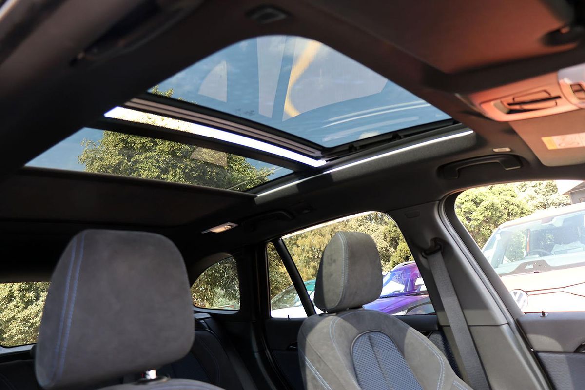 2016 BMW X1 sDrive20i F48