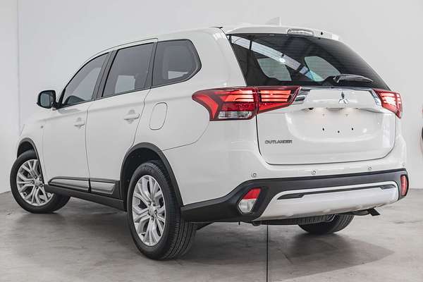 2020 Mitsubishi Outlander ES ZL