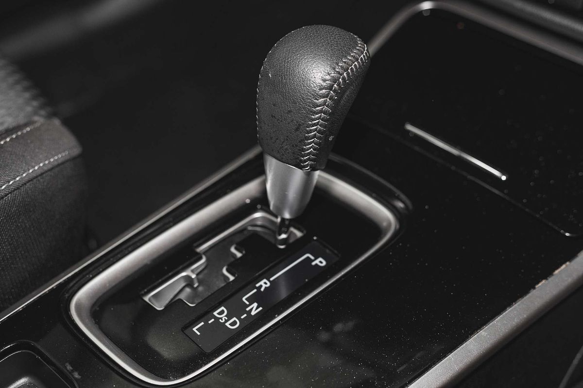 2020 Mitsubishi Outlander ES ZL