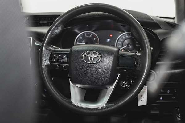 2019 Toyota Hilux SR GUN126R 4X4