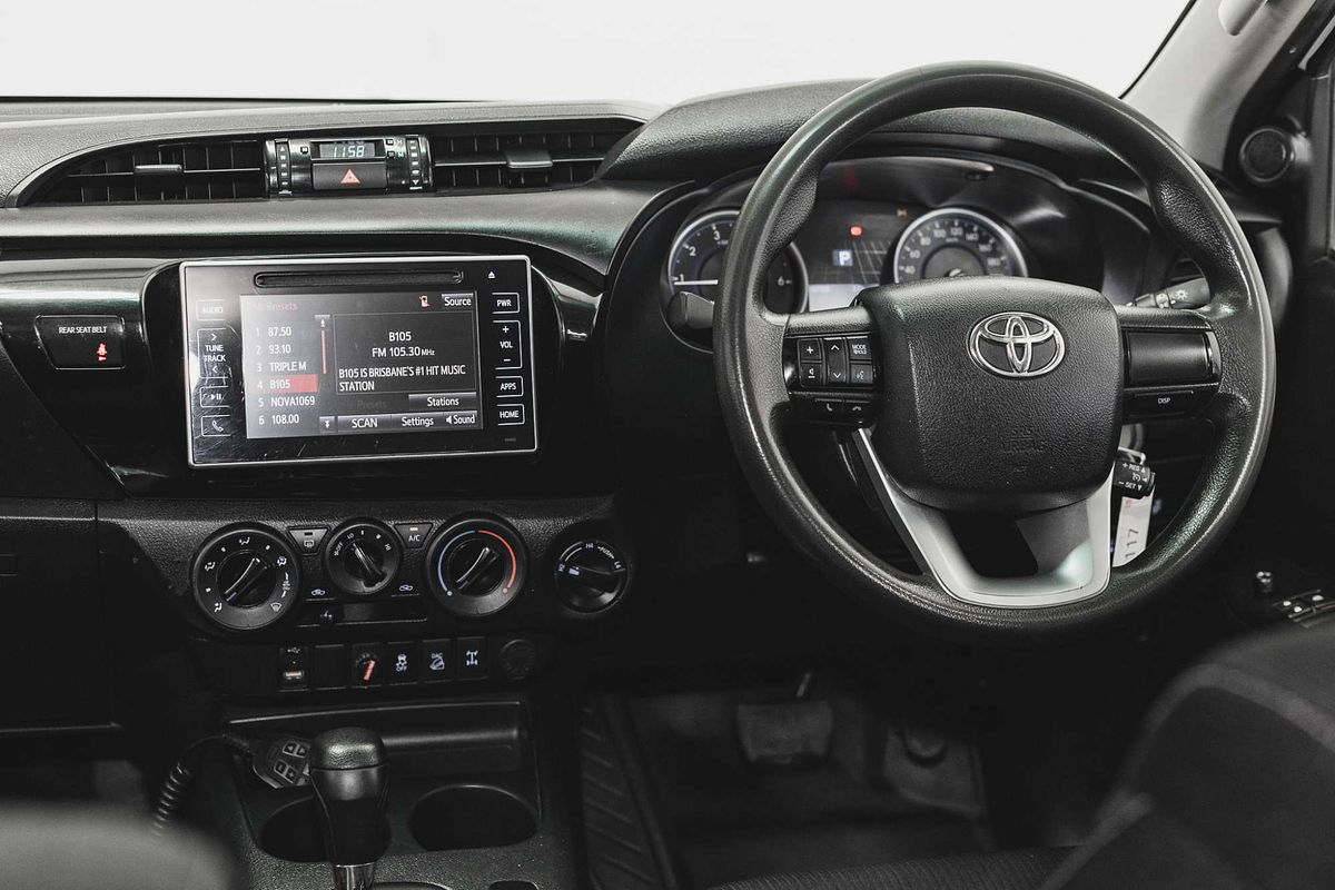 2019 Toyota Hilux SR GUN126R 4X4