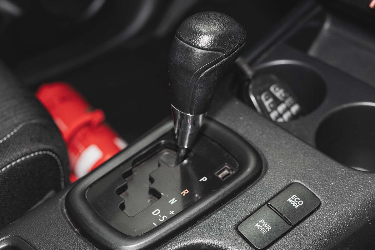 2019 Toyota Hilux SR GUN126R 4X4