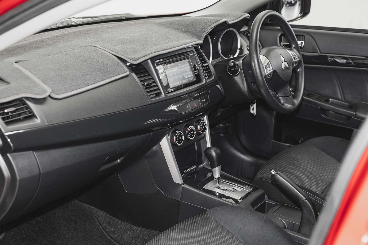 2017 Mitsubishi Lancer ES Sport CF