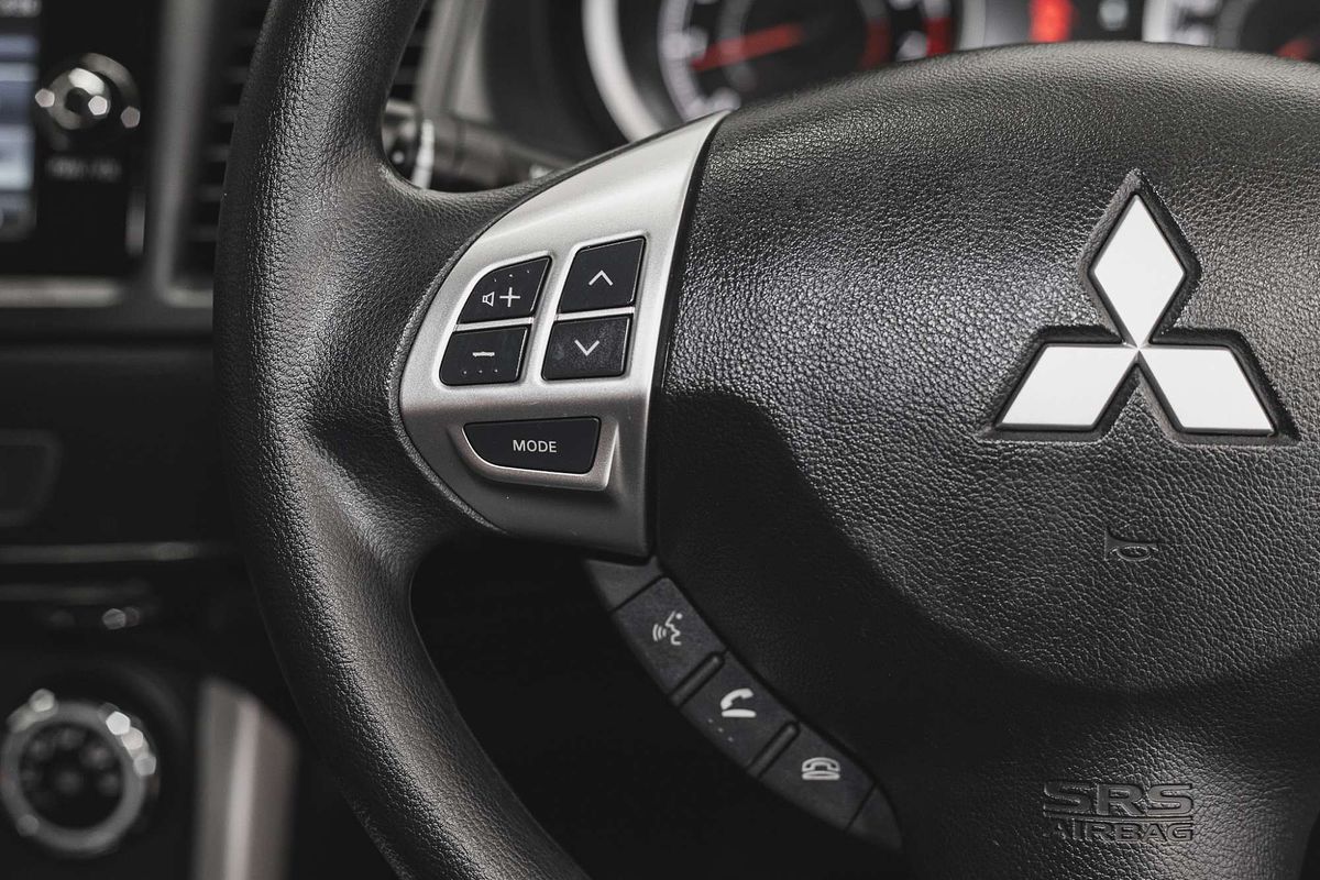 2017 Mitsubishi Lancer ES Sport CF
