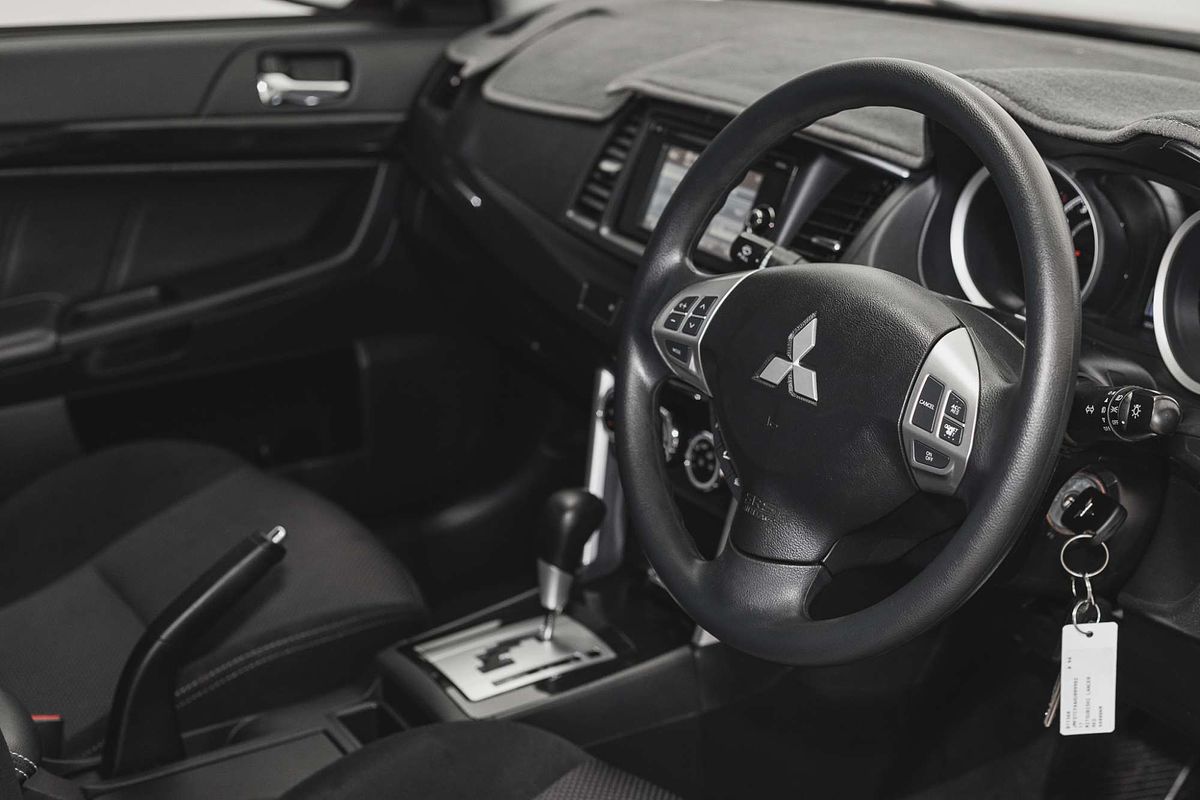 2017 Mitsubishi Lancer ES Sport CF