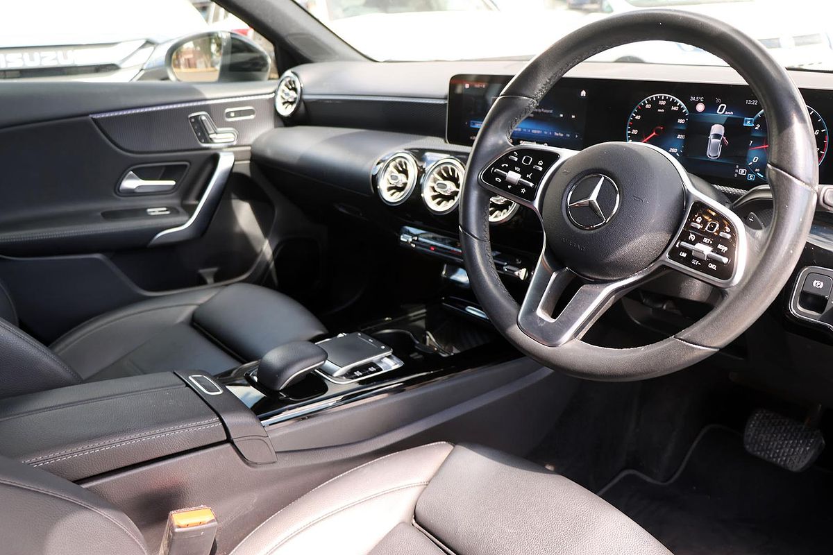 2018 Mercedes-Benz A-Class A250 W177