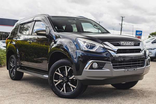 2021 Isuzu MU-X LS-T