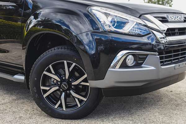 2021 Isuzu MU-X LS-T