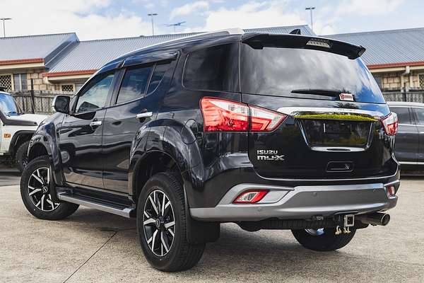 2021 Isuzu MU-X LS-T
