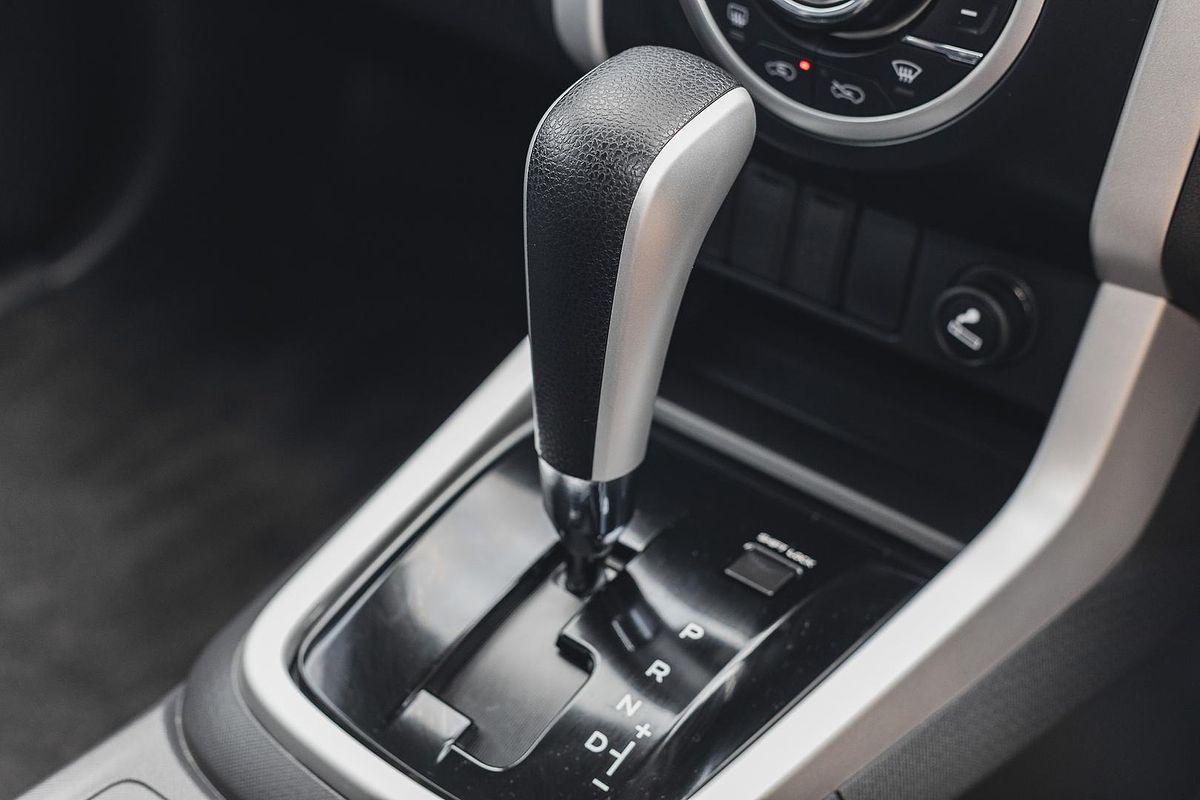 2021 Isuzu MU-X LS-T