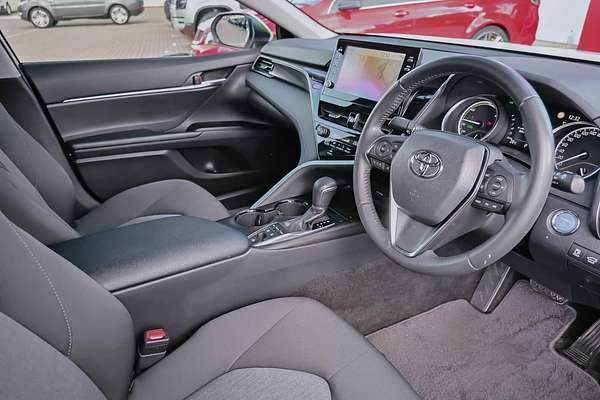 2021 Toyota Camry Ascent Sport AXVH70R