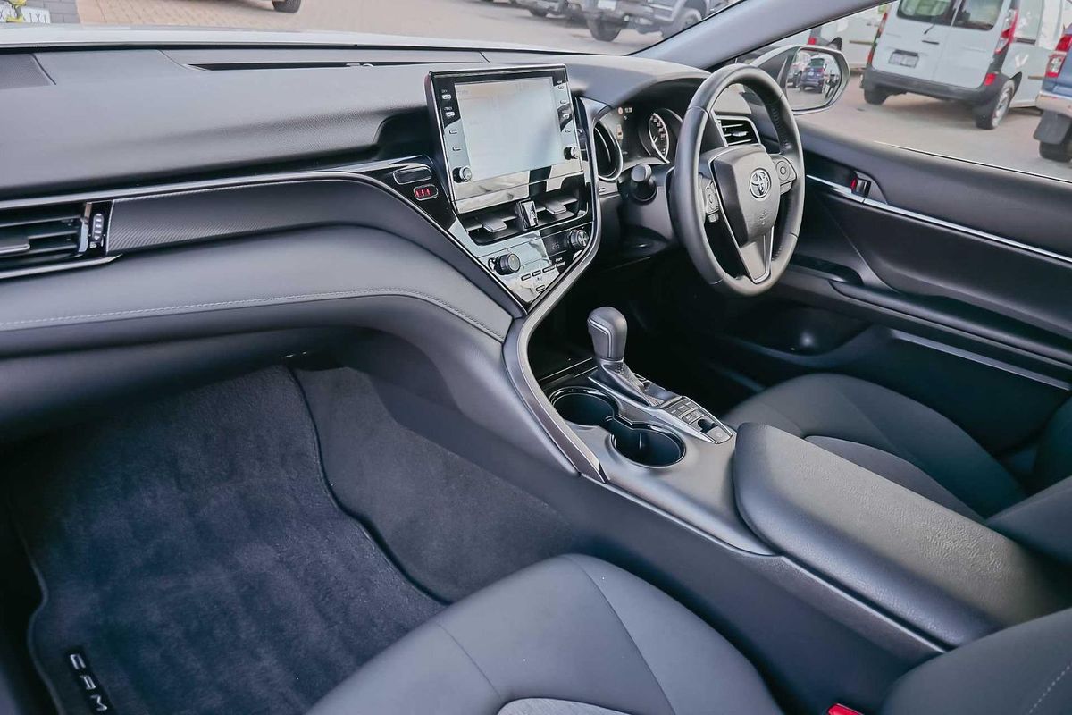 2021 Toyota Camry Ascent Sport AXVH70R