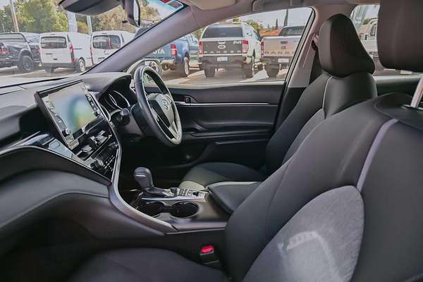 2021 Toyota Camry Ascent Sport AXVH70R