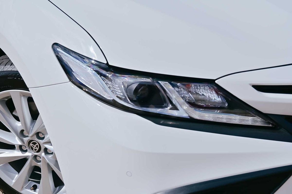 2021 Toyota Camry Ascent Sport AXVH70R