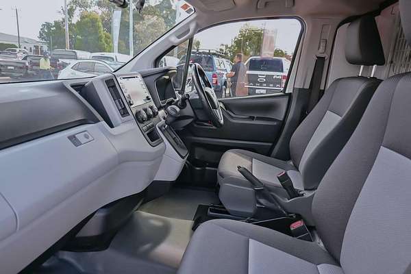2019 Toyota Hiace GDH300R LWB