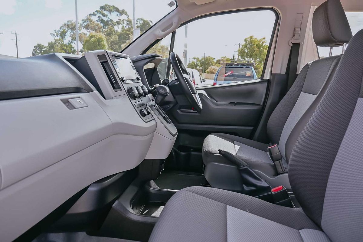 2019 Toyota Hiace Commuter GDH322R