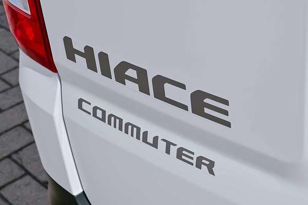 2019 Toyota Hiace Commuter GDH322R
