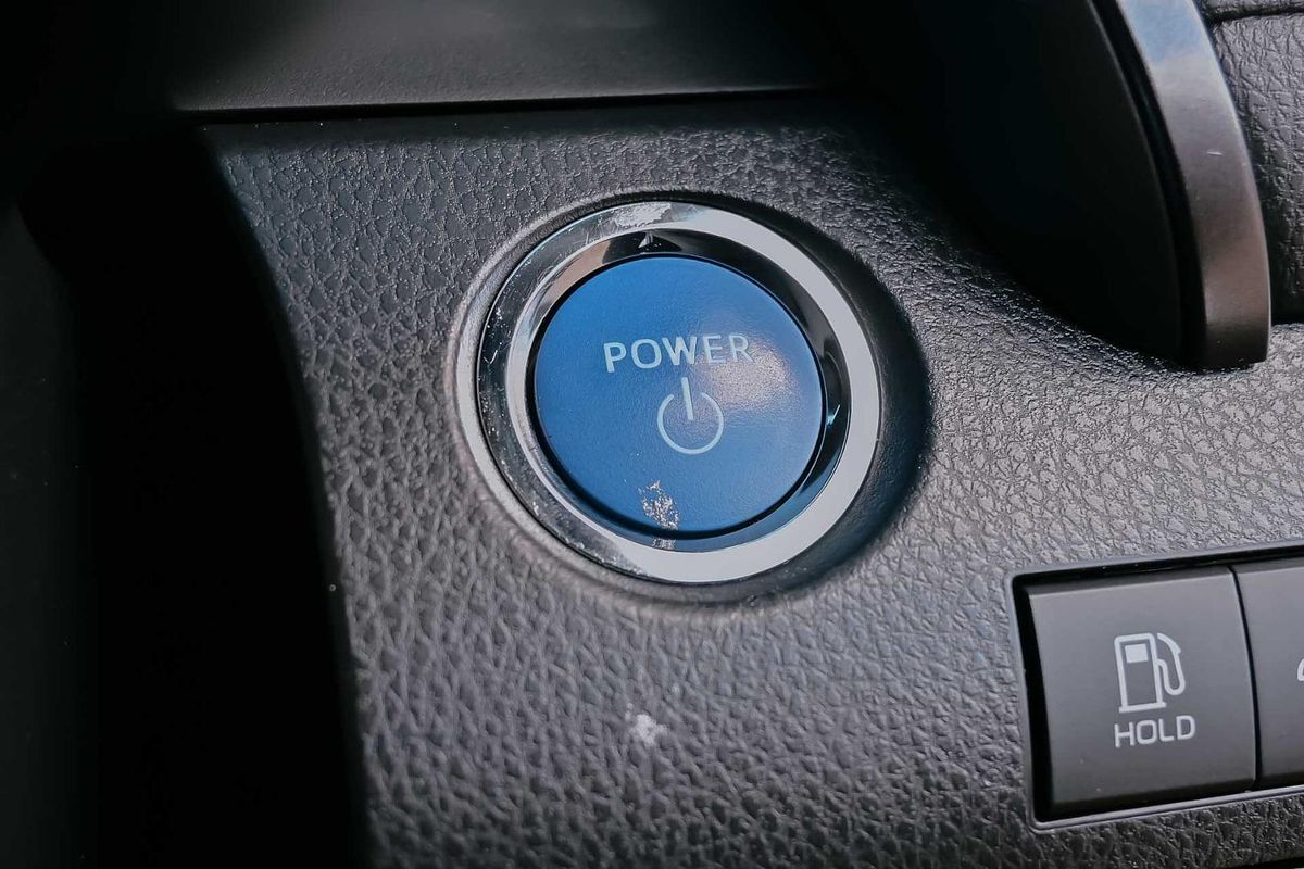 2021 Toyota Camry Ascent Sport AXVH70R