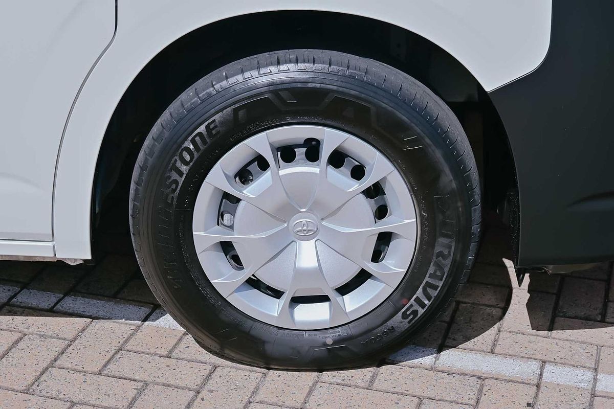 2019 Toyota Hiace Commuter GDH322R