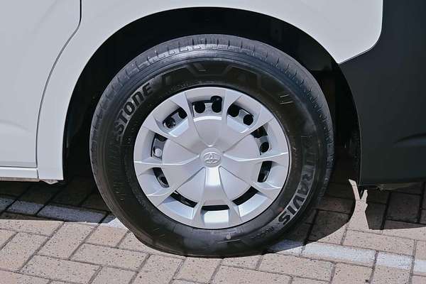 2019 Toyota Hiace Commuter GDH322R