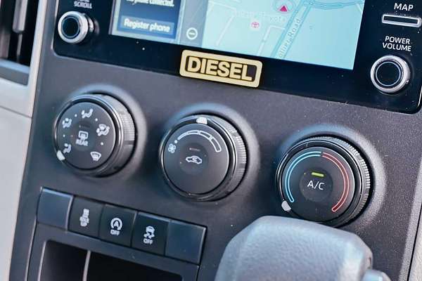 2019 Toyota Hiace GDH300R LWB