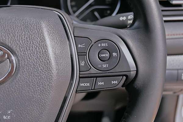 2020 Toyota Camry Ascent Sport AXVH71R