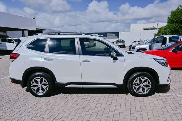 2021 Subaru Forester Hybrid L S5