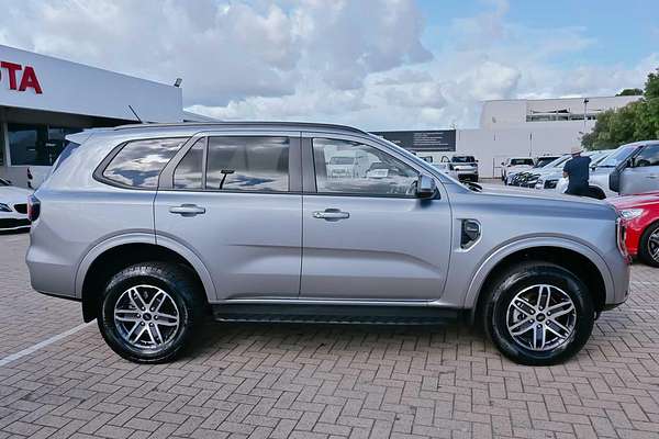 2022 Ford Everest Trend