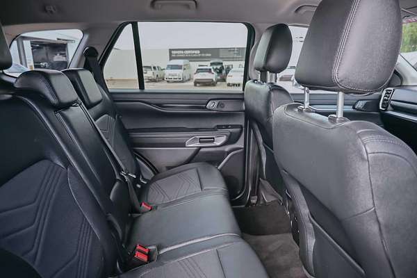 2022 Ford Everest Trend