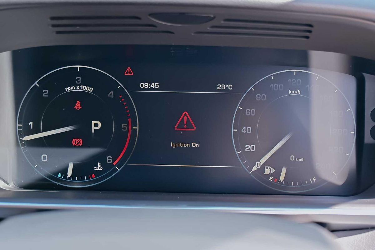 2014 Land Rover Range Rover Sport SDV6 HSE L494