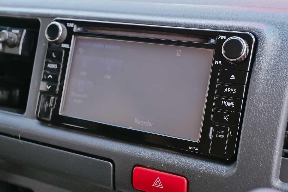 2018 Toyota Hiace Commuter KDH223R