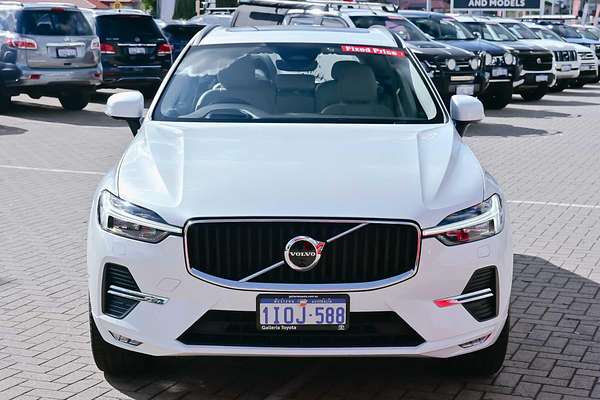 2023 Volvo XC60 Plus B5