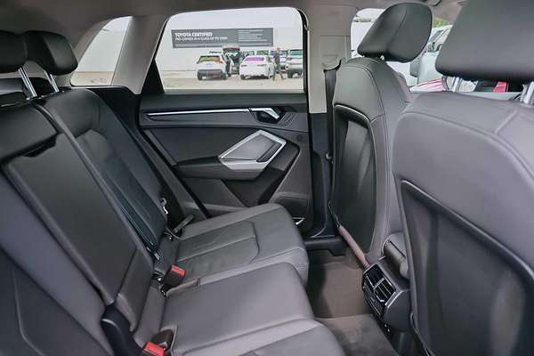 2020 Audi Q3 35 TFSI Launch Edition F3