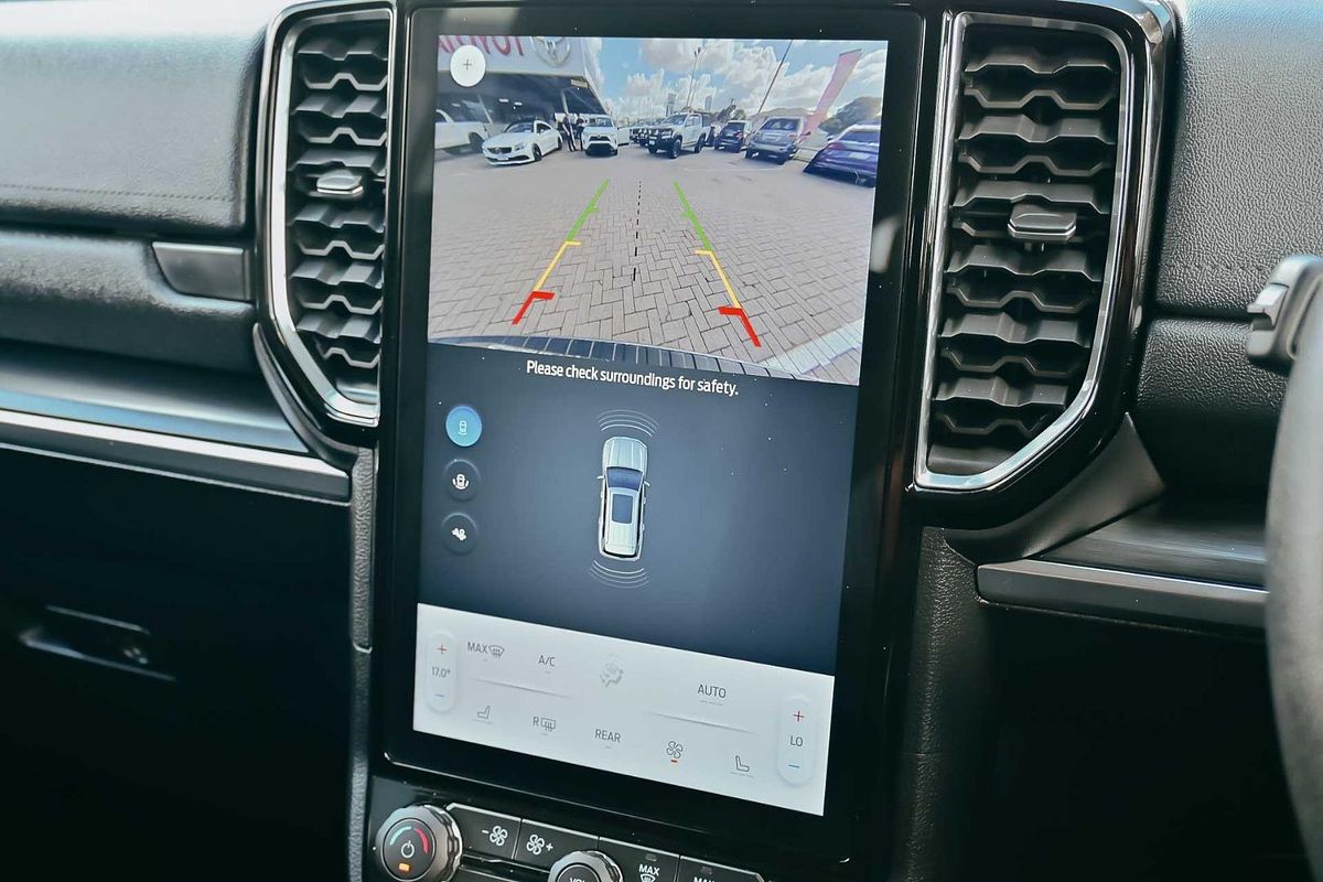 2022 Ford Everest Trend