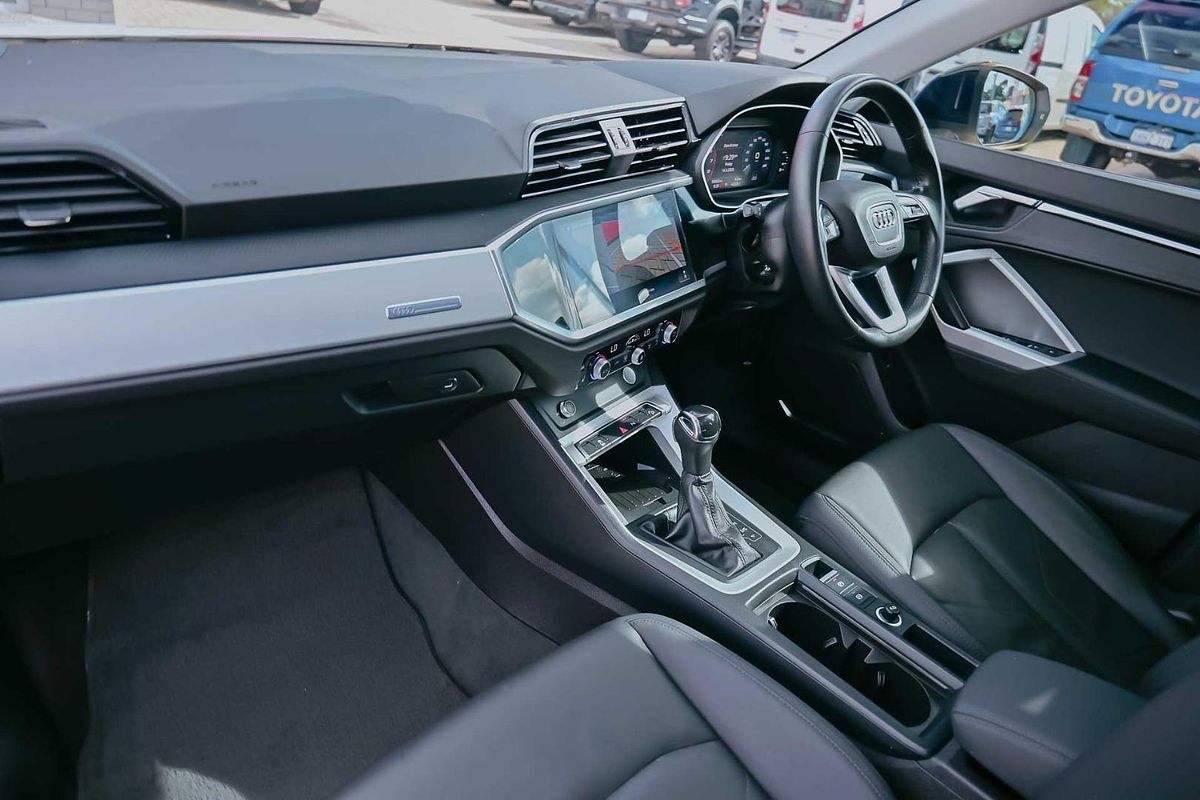 2020 Audi Q3 35 TFSI Launch Edition F3