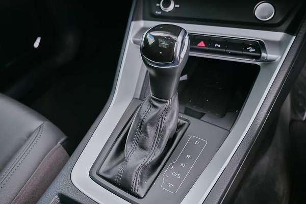 2020 Audi Q3 35 TFSI Launch Edition F3