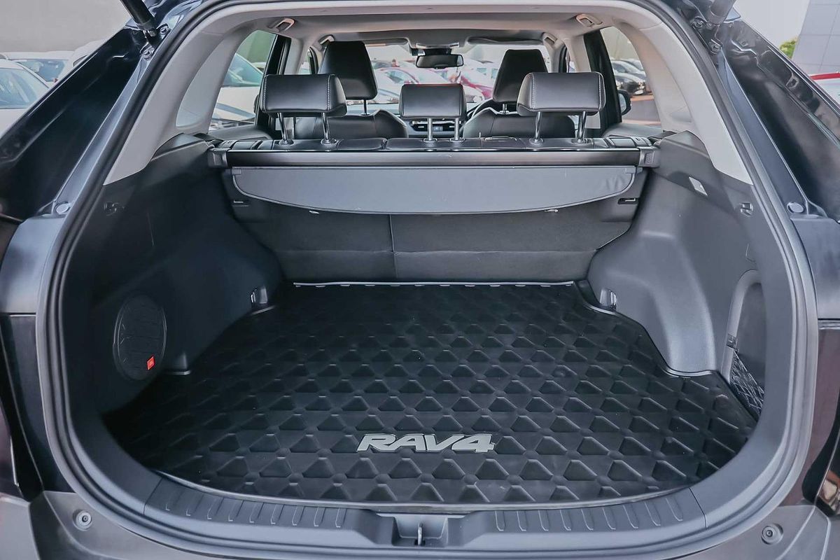 2021 Toyota RAV4 Cruiser AXAH54R