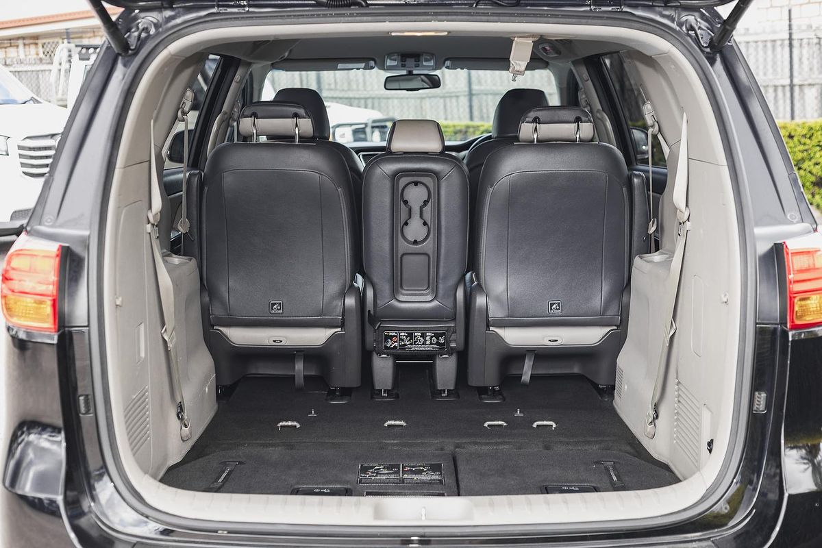 2018 Kia Carnival SLi YP