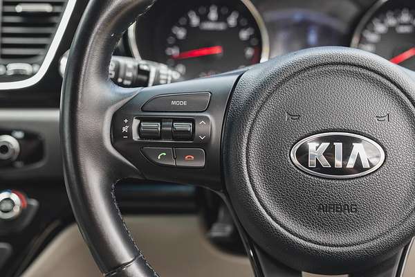 2018 Kia Carnival SLi YP