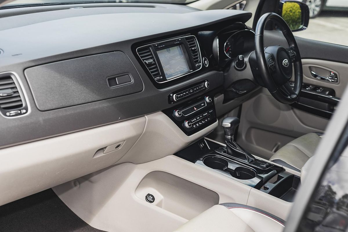 2018 Kia Carnival SLi YP