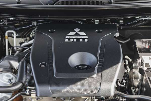 2020 Mitsubishi Pajero Sport Exceed QF