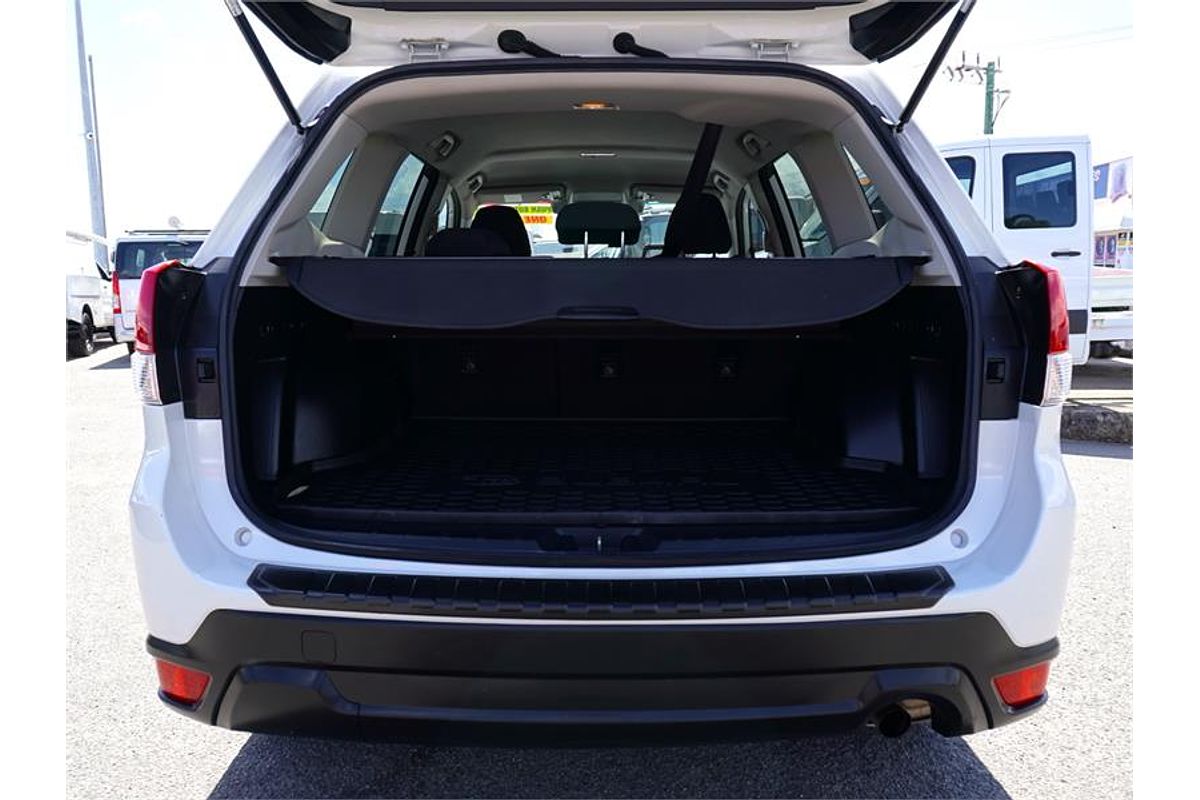 2019 Subaru Forester 2.5i S5