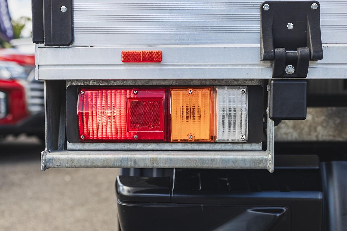 2021 Isuzu D-MAX SX High Ride Rear Wheel Drive