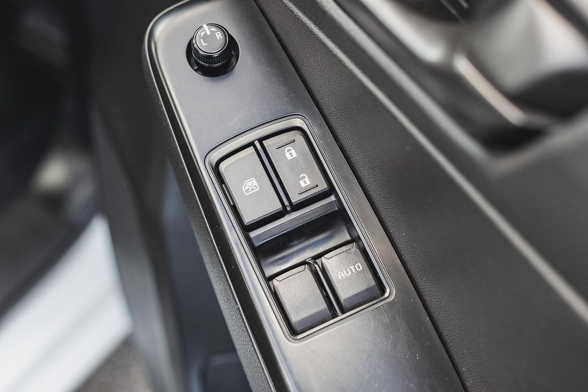 2021 Isuzu D-MAX SX High Ride Rear Wheel Drive